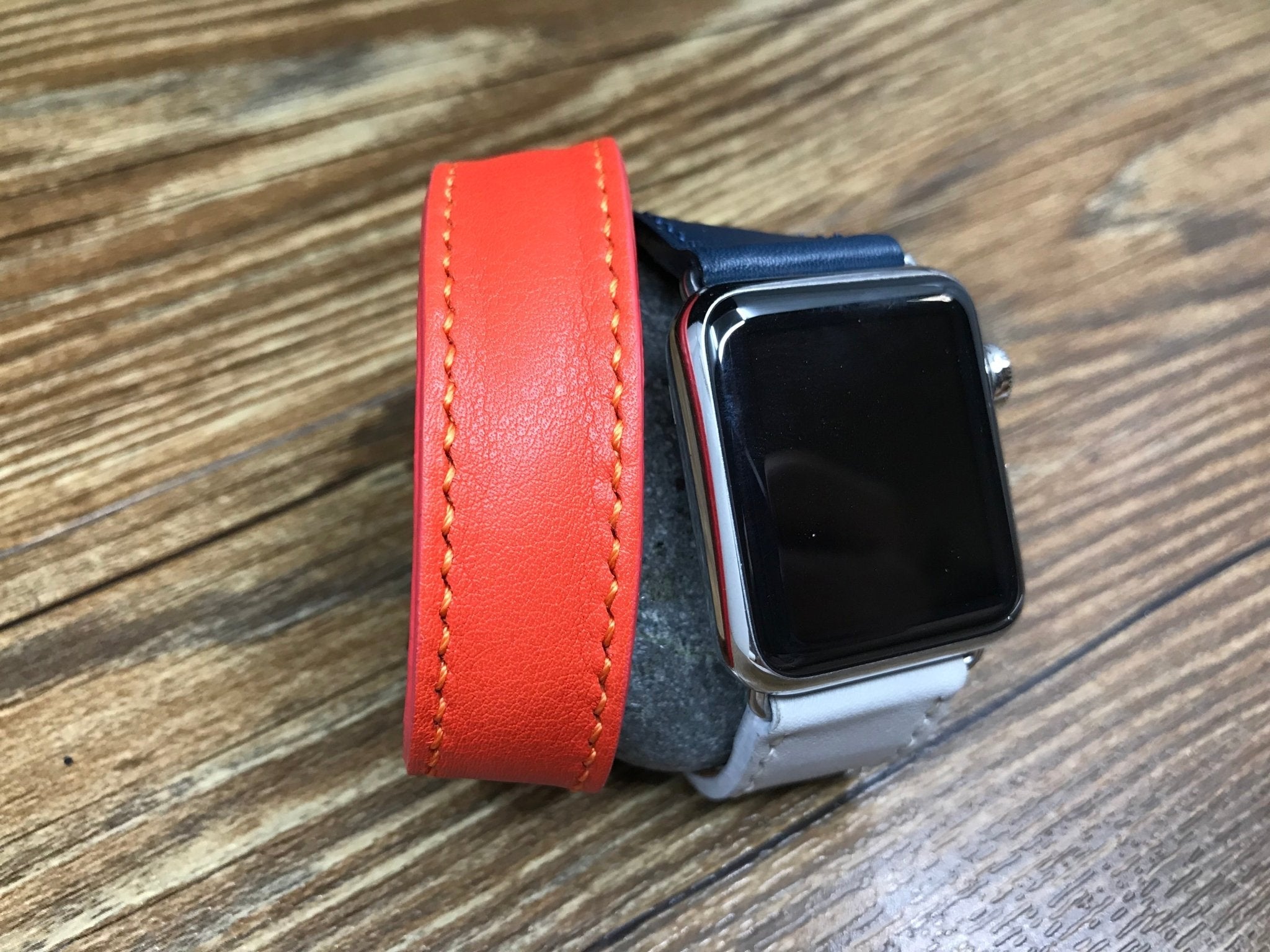 Apple Watch 40mm 38mm, Apple Watch Series 7, Double Tour Series 4, Indigo / Craie / Orange Swift Leather, Apple Watch Band Straps, Gift Ideas - eternitizzz-straps-and-accessories