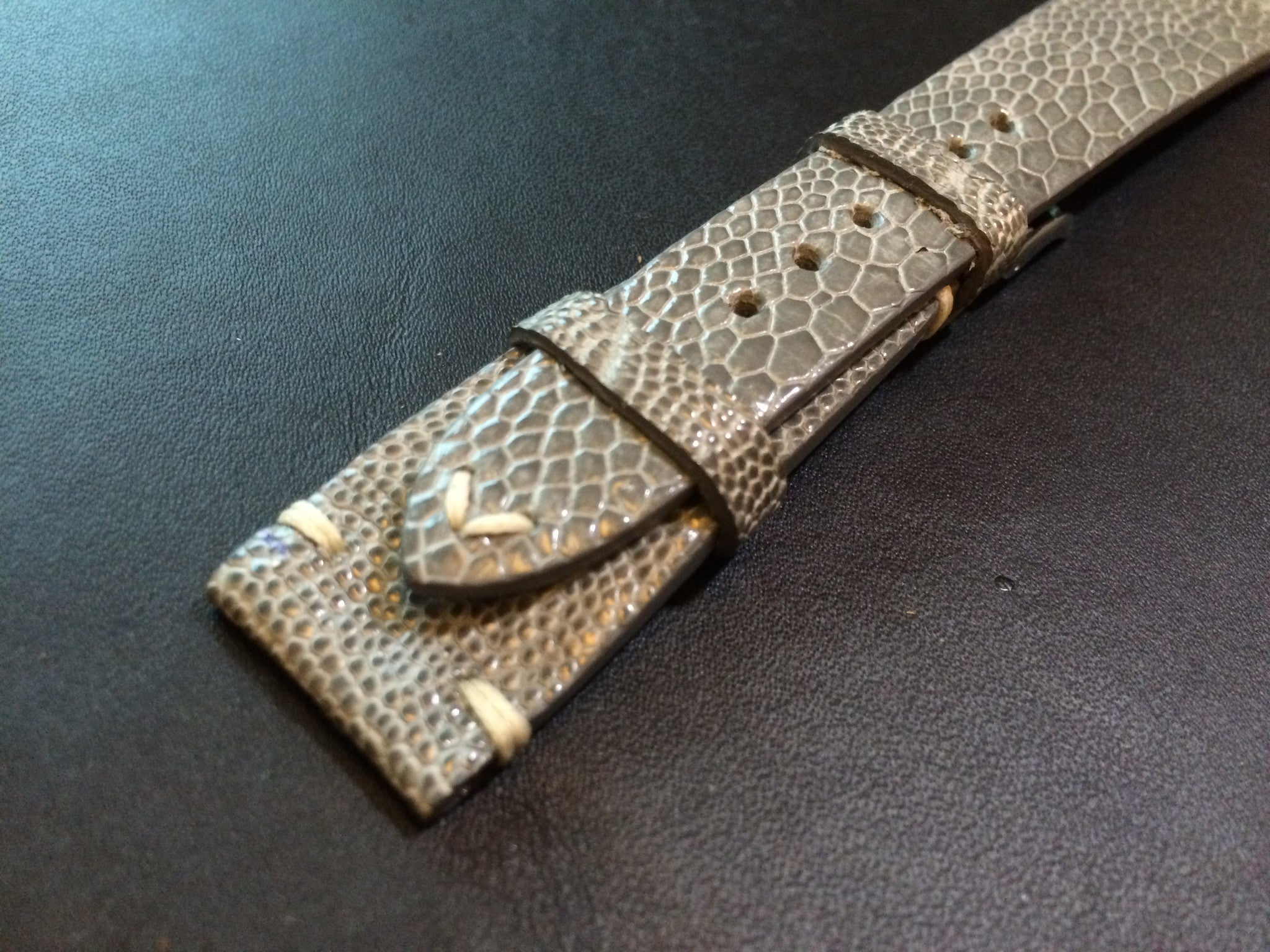 Shiny Grey Ostrich leg Leather watch strap for Rolex (20/16 mm) - Rare material - eternitizzz-straps-and-accessories